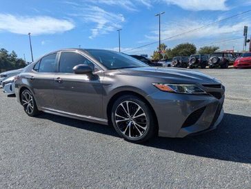 Used 2019 Toyota Camry SE