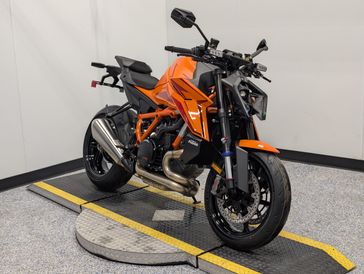 2026 KTM 1390 Super Duke R EVO