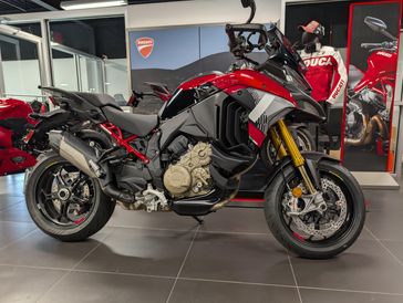 2026 Ducati MULTISTRADA V4 PIKES PEAK