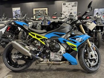 2026 BMW S 1000 R