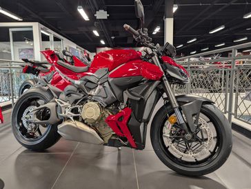 2026 Ducati STREETFIGHTER V4