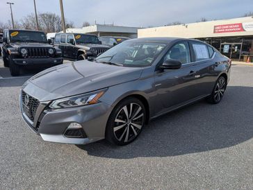 Used 2021 Nissan Altima 2.5 SR