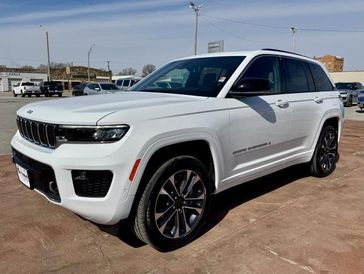 2025 Jeep Grand Cherokee Overland 4x4