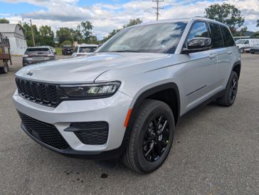 New 2025 Jeep Grand Cherokee Altitude X 4x4