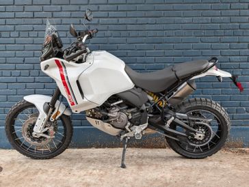 2024 Ducati Desertx  in a STAR WHITE exterior color. BMW Motorcycles of New Orleans 504-595-6776 motojulia.com 