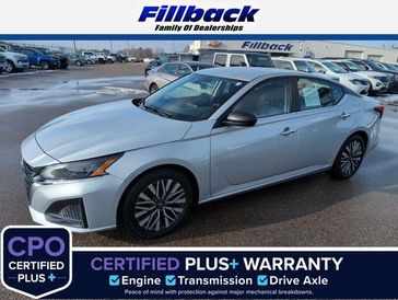 Used 2024 Nissan Altima 2.5 SV