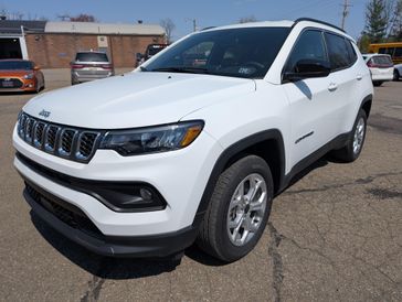 2025 Jeep Compass Latitude 4x4 Bright White Clear Coat