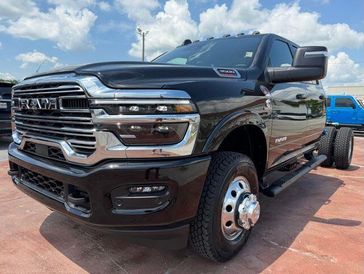 New 2026 RAM 3500 Big Horn Crew Cab Chassis 4x4 60' Ca