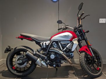 2024 Ducati SCRAMBLER ICON 