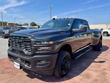 New 2026 RAM 3500 Tradesman Crew Cab 4x4 8' Box