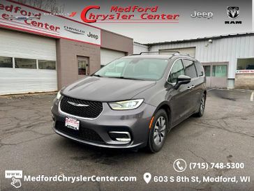 Used 2021 Chrysler Pacifica 