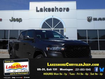 2026 RAM 1500 Big Horn Crew Cab 4x4 5'7' Box