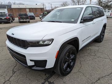 Used 2023 Jeep Grand Cherokee 