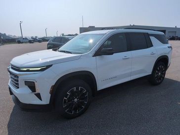 New 2026 Chevrolet Traverse LT