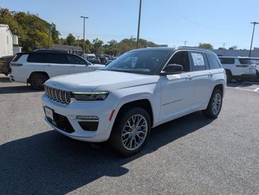 New 2025 Jeep Grand Cherokee Summit 4x4