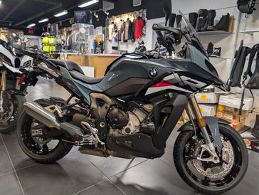 2026 BMW S 1000 XR