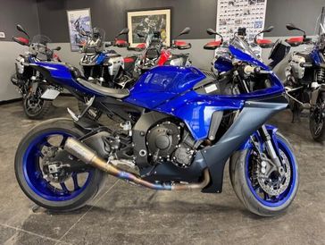 2024 Yamaha YZF-R1