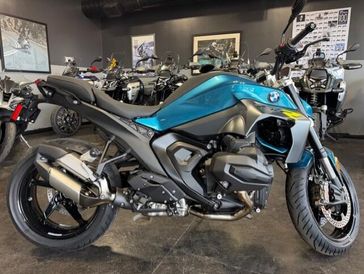 2026 BMW R 1300 R