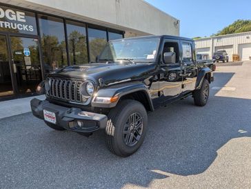 New 2025 Jeep Gladiator Sport S