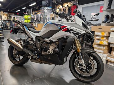 2026 BMW S 1000 XR