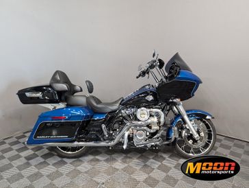 2022 Harley-Davidson Road Glide Special  in a BLUE exterior color. Moon Motorsports (763) 295-2920 moonmotorsports.com 