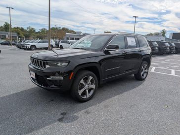 New 2025 Jeep Grand Cherokee Limited