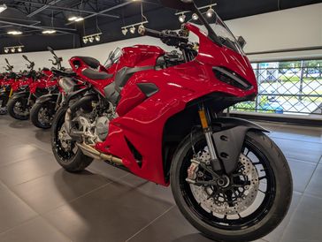 2026 Ducati PANIGALE V2