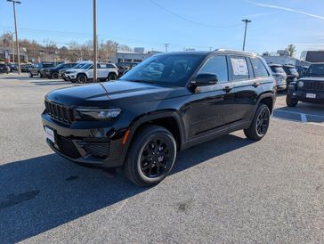 New 2025 Jeep Grand Cherokee Altitude X 4x4