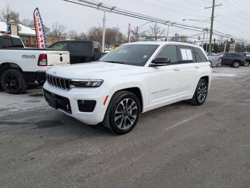 Used 2025 Jeep Grand Cherokee Overland