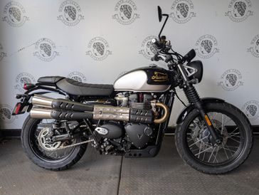 New 2025 Triumph SCRAMBLER 900 