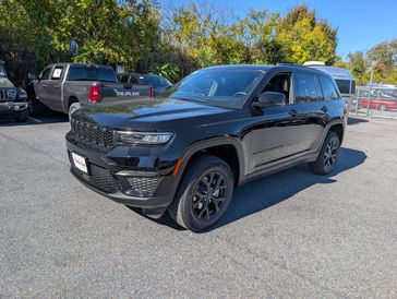 New 2025 Jeep Grand Cherokee Altitude X 4x4