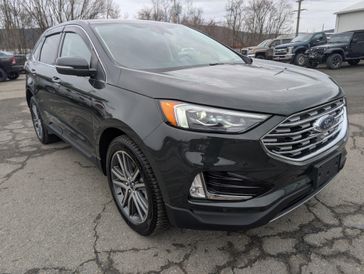Used 2022 Ford Edge Titanium