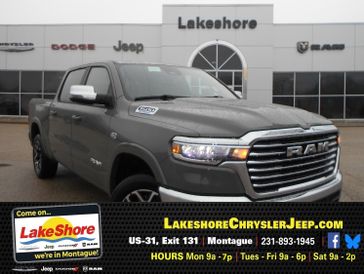 2026 RAM 1500 Laramie Crew Cab 4x4 5'7' Box