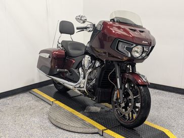 2022 Indian Motorcycle CHALLENGER LIMITED, MAROON METALLIC, 49ST 
