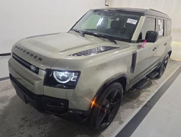 2024 Land Rover Defender 110 X-Dynamic SE