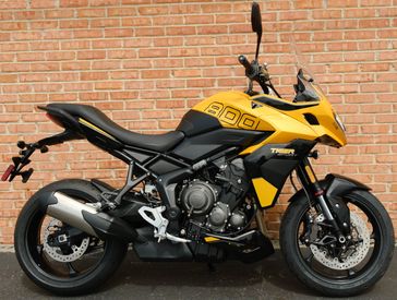 New 2025 Triumph Tiger 800 Sport