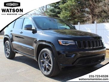 2021 Jeep Grand Cherokee 80th Anniversary in a BLACK exterior color. Watson Benzie, LLC 231-383-7836 watsonchryslerdodgejeep.com 