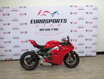 Used 2019 Ducati Panigale V4S  in a Red exterior color. Eurosports Utah (801) 618-2700 euroutah.com 