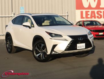 2021 Lexus NX 300 300