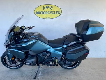 New 2026 BMW R1300RT 
