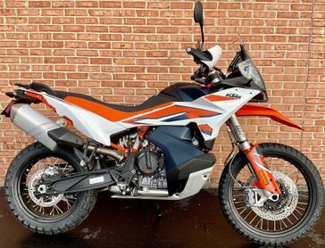 2024 KTM Adventure 890 R