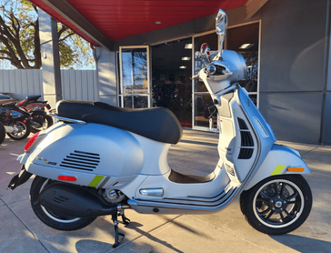 2023 Vespa GTS 300 SuperTech HPE
