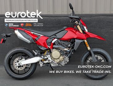 New 2027 Ducati HYPERMOTARD 698 