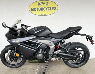 New 2025 Triumph DAYTONA 660 