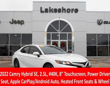 2022 Toyota Camry SE