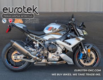 New 2026 BMW M 1000 R 