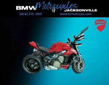 2024 Ducati Streetfighter V4 S
