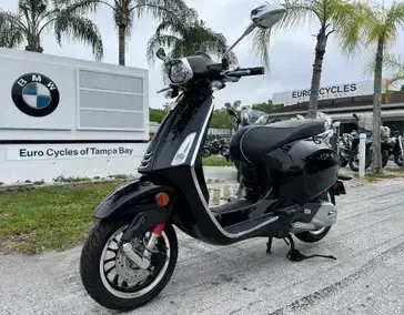 2022 Vespa Sprint Euro Cycles of Tampa Bay 813-926-9937 eurocyclesoftampabay.com 