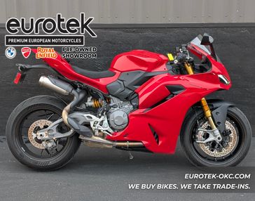 Used 2025 Ducati PANIGALE V2S 