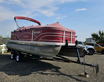 Used 2018 SYLVAN Pontoon 